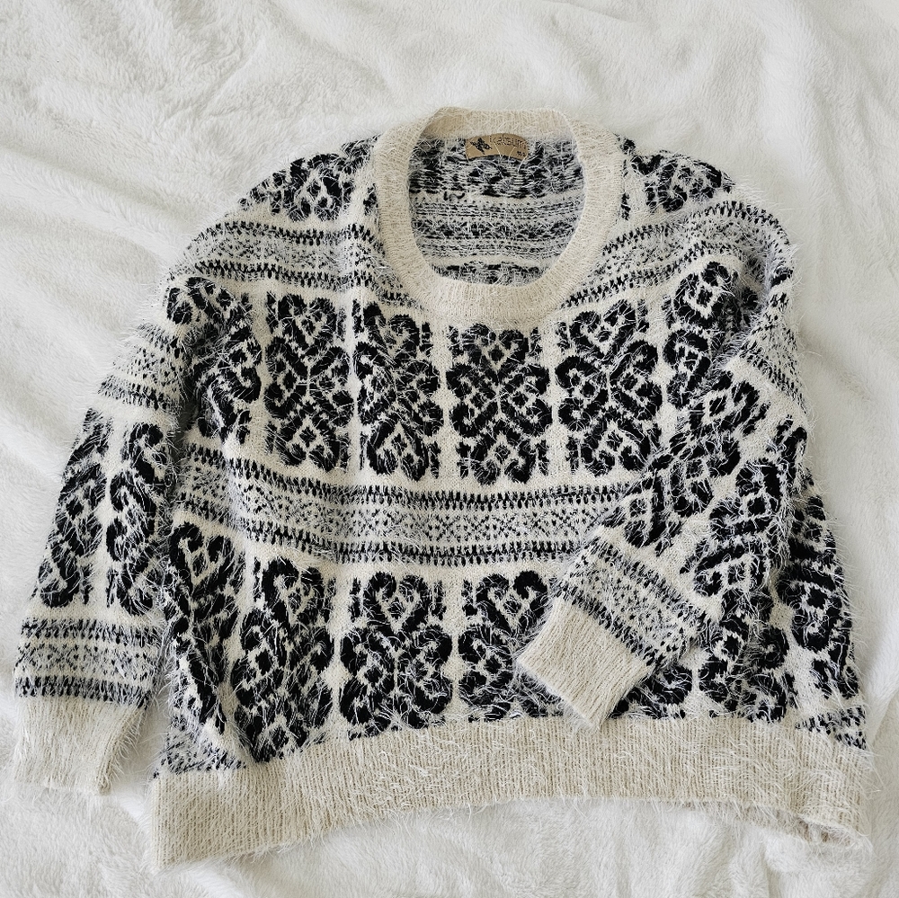 Katsumi M/L Furry Sweater
